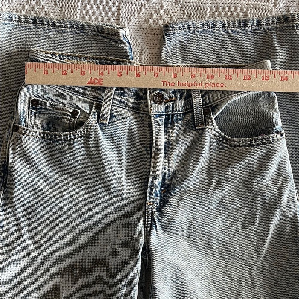 Levi's Premium Baggy Dad Women's Jeans in Fan Flare - Light Wash Sz 24 - Picture 5 of 15